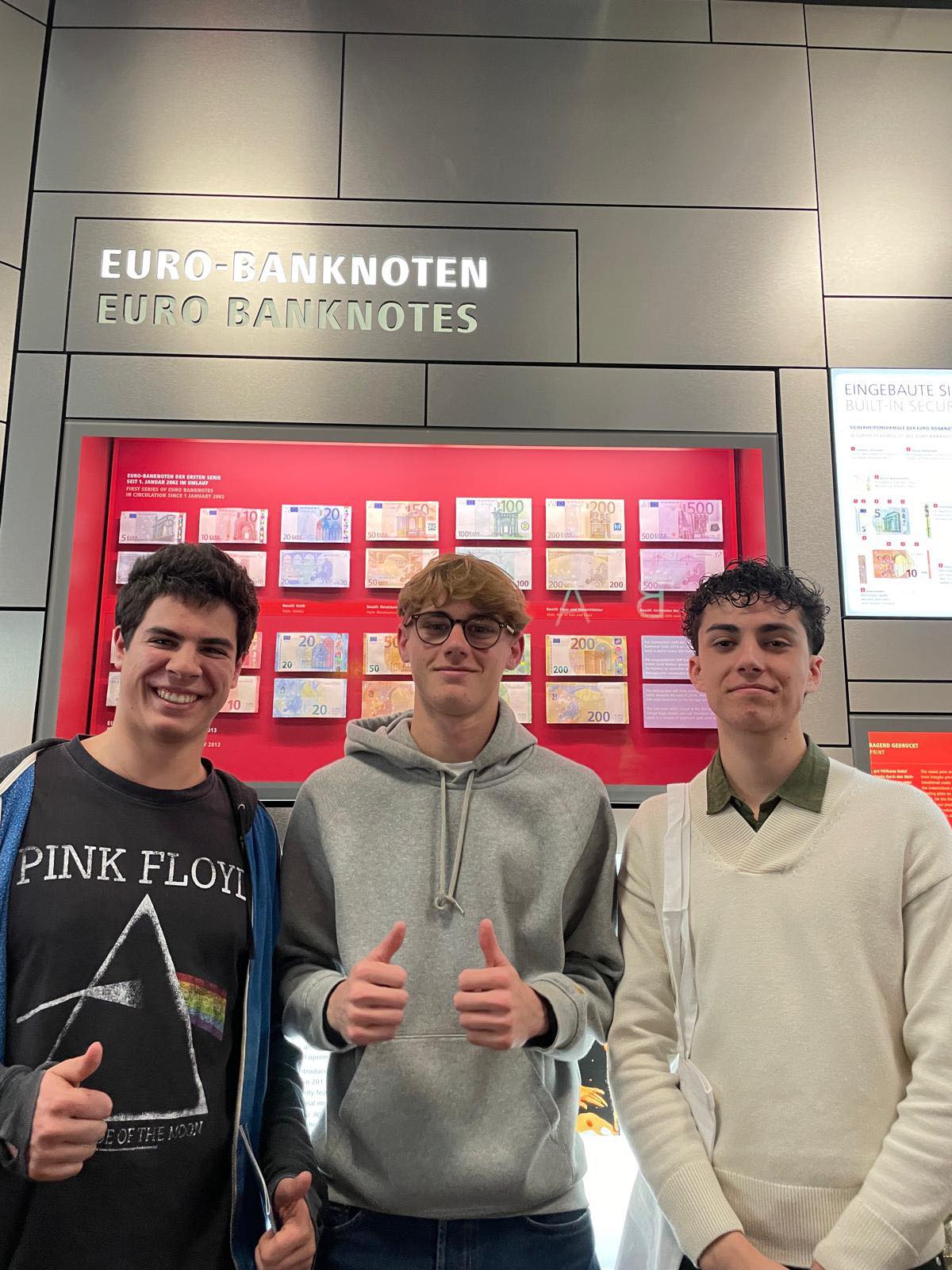 491401034_2193784877745976_5443120052835035983_n