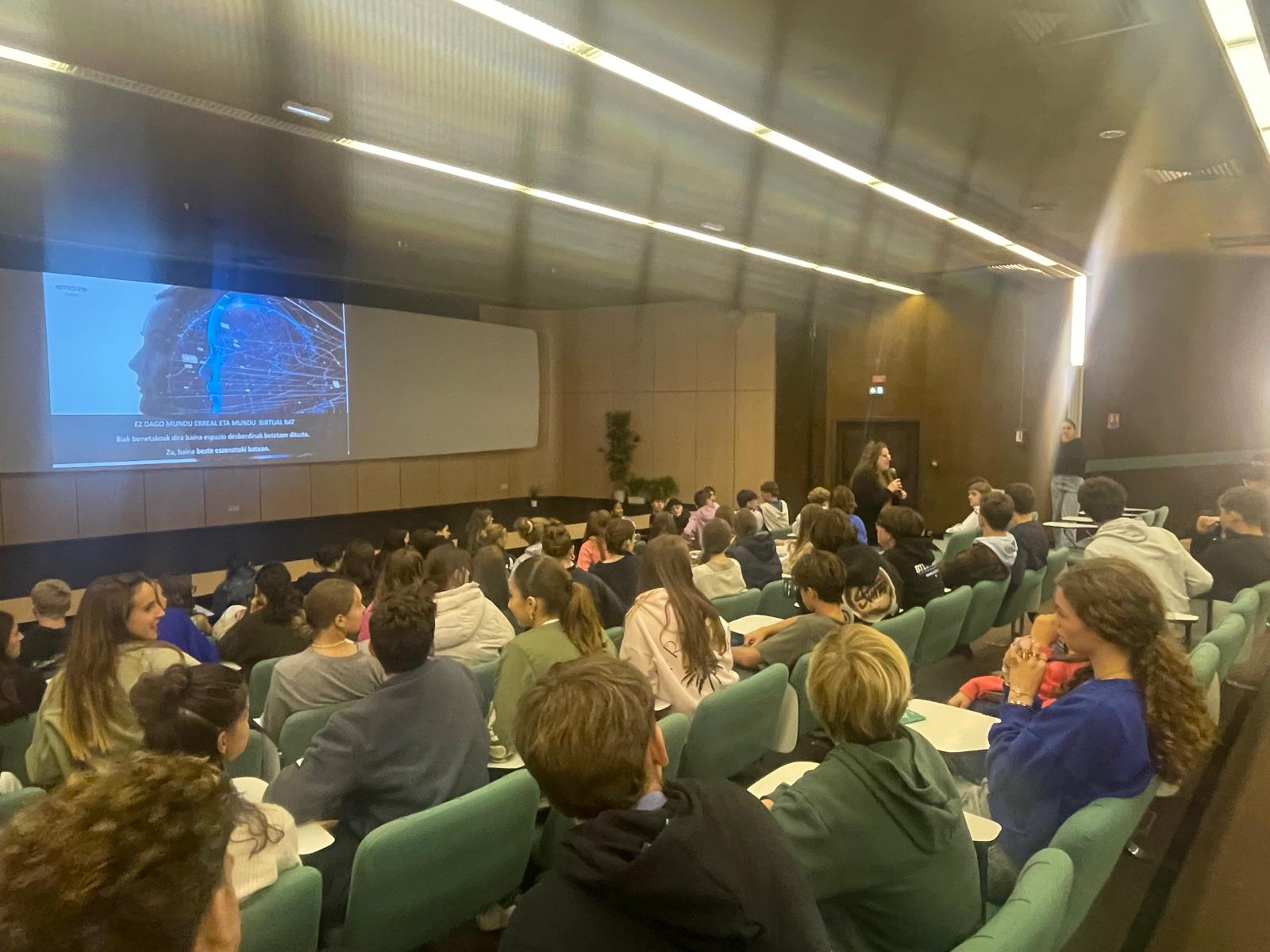 568915852_1430095742457621_7932517262041687547_n